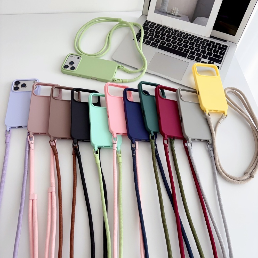 Custodia Morbida Anti-Smarrime - Phone Cases With Charms recensione e prezzo